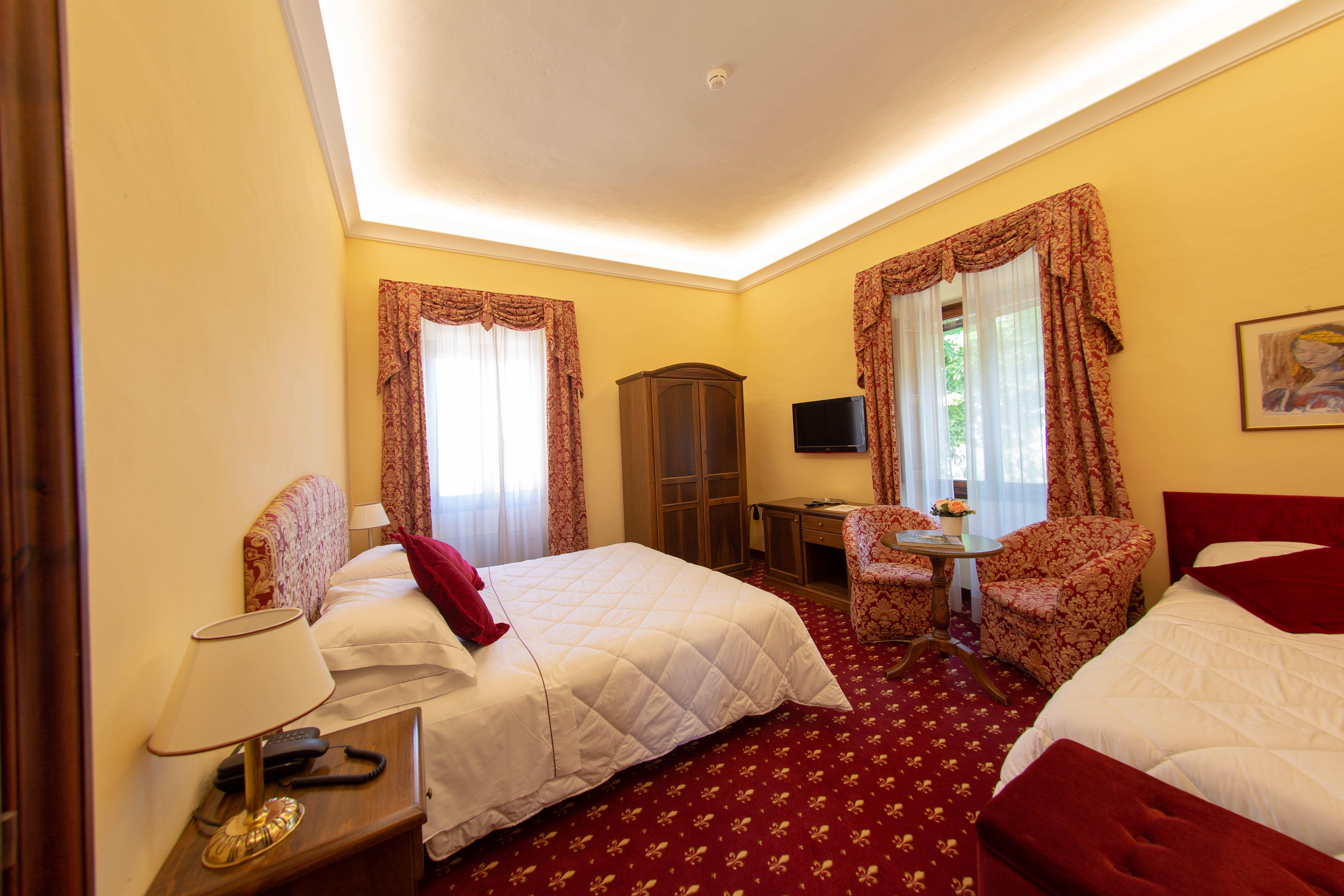 Villa Lecchi Hotel Wellness Коле Вал д'Елза Екстериор снимка