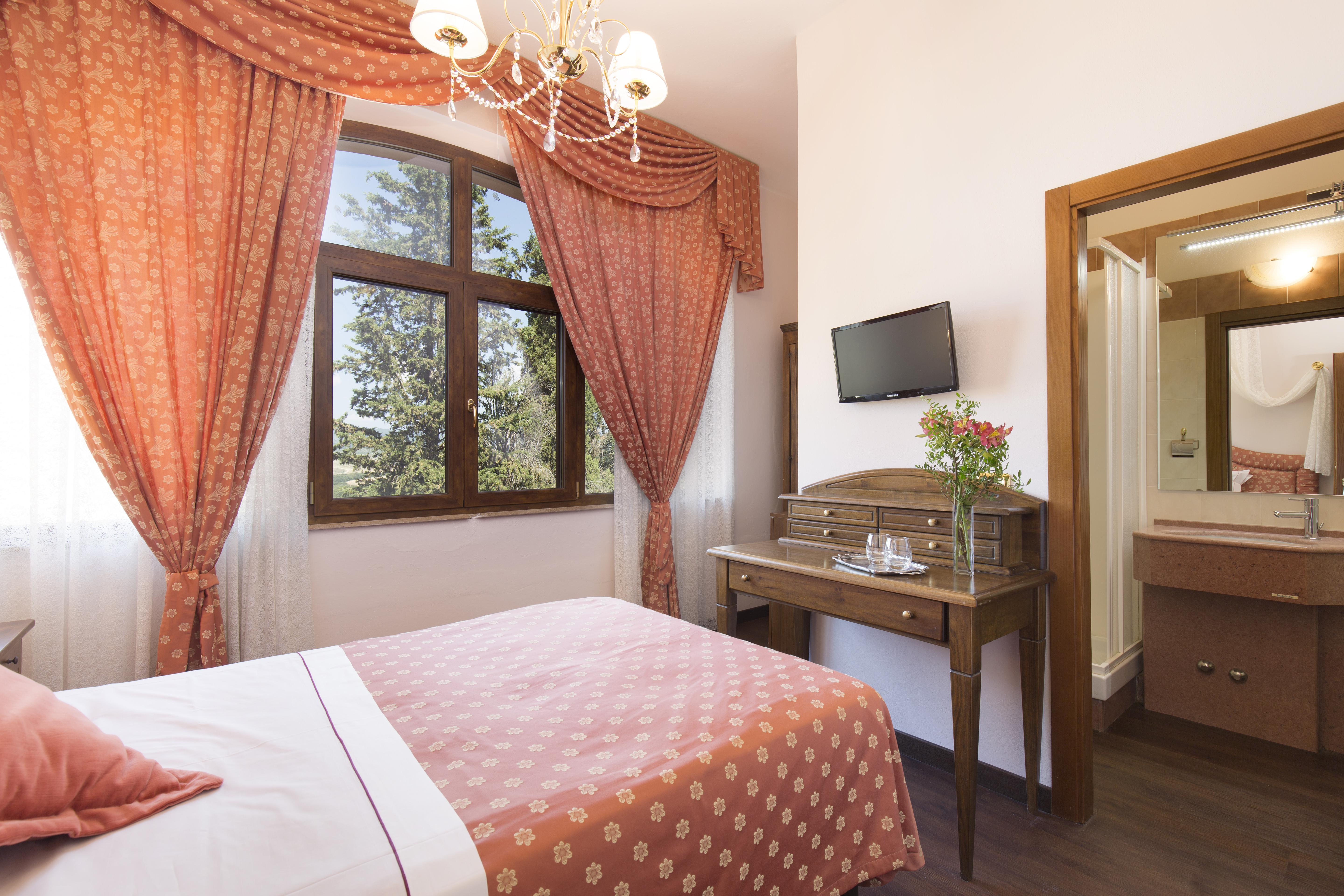 Villa Lecchi Hotel Wellness Коле Вал д'Елза Екстериор снимка