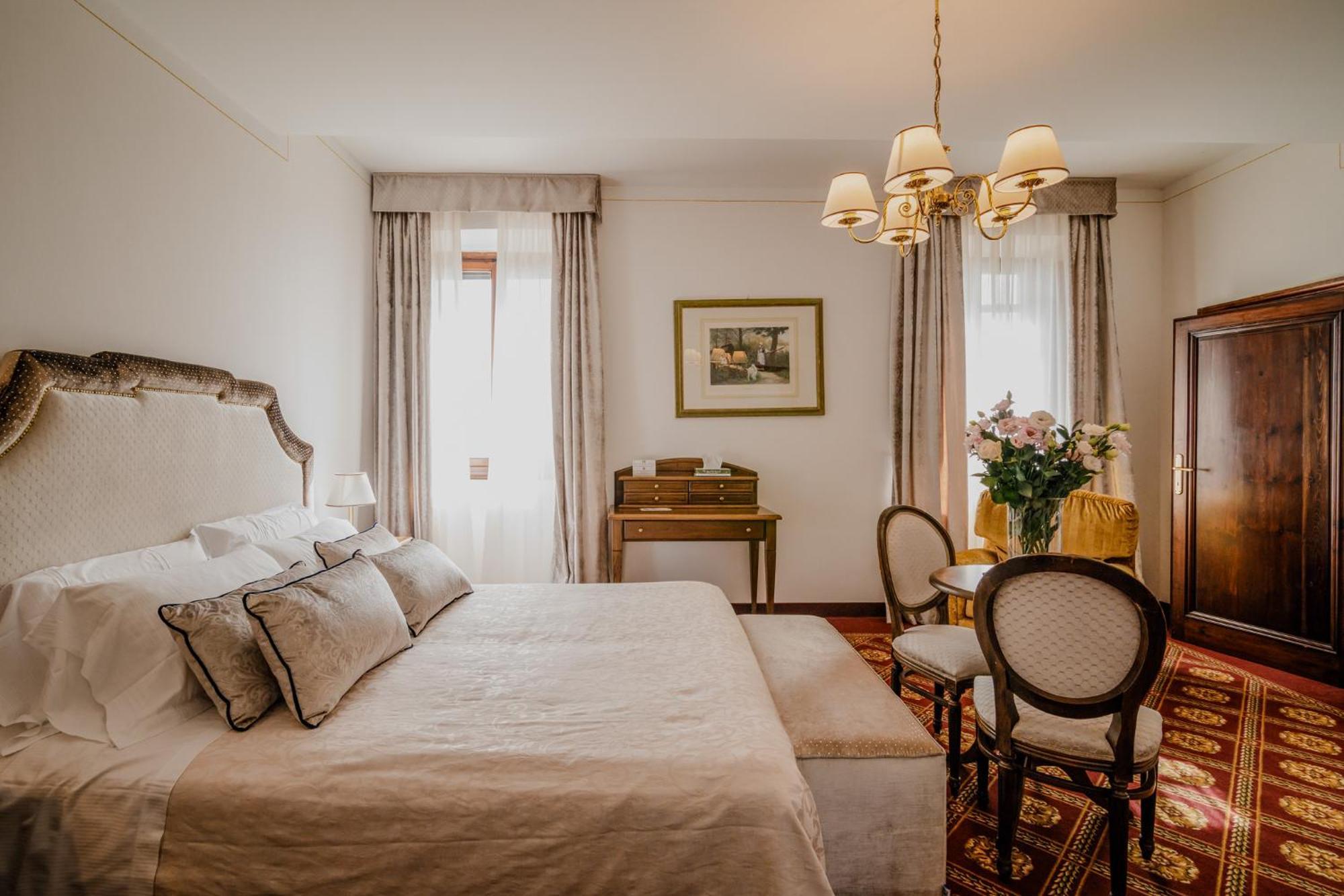 Villa Lecchi Hotel Wellness Коле Вал д'Елза Екстериор снимка